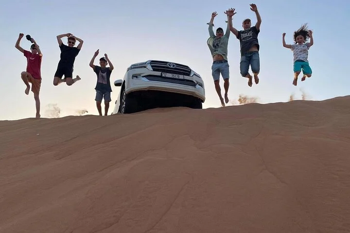 Dubai: Experience Amazing Desert Safari