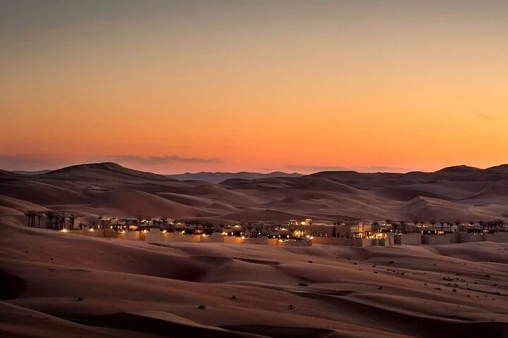 Dubai Experience: Quad bike, BBQ Dinner and Live Show