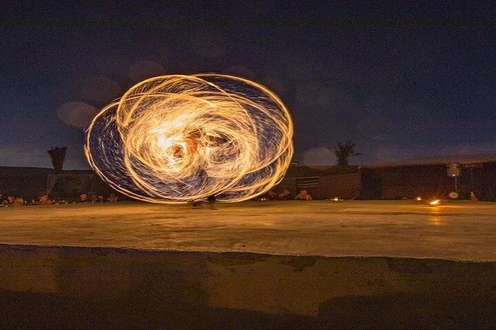 Dubai Experience: Quad bike, BBQ Dinner and Live Show