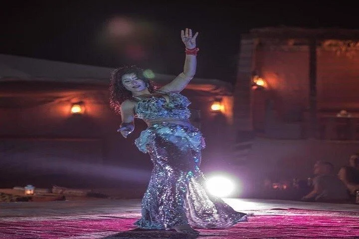 Dubai Experience: Quad bike, BBQ Dinner and Live Show