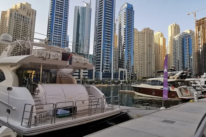 Dubai Half-Day Private Photo Tour .