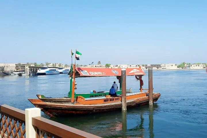 Dubai Highlights Shared and Private Guided Tour