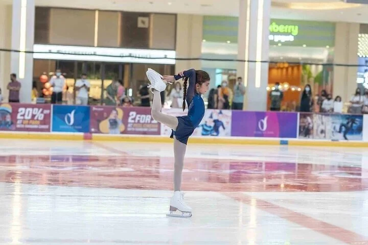 Dubai Ice Rink Experiences