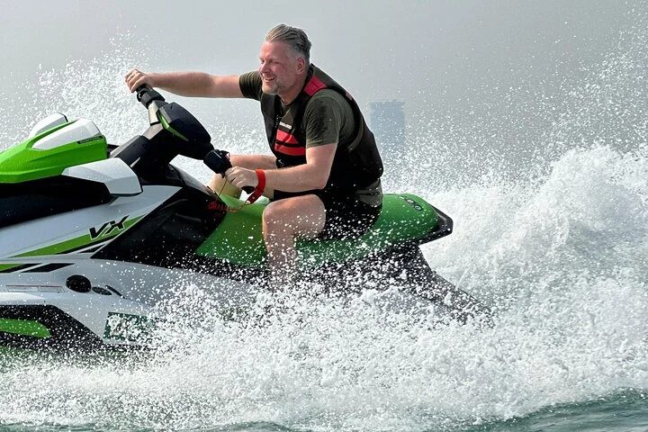 Dubai Jet ski 60 minute Guided Sightseeing Tour