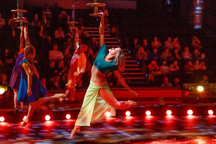 Dubai La Perle Dragone Show Admission Ticket