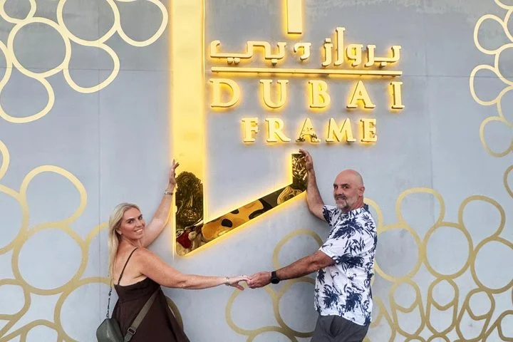 Dubai Layover: City Highlights with Private Airport Transfers