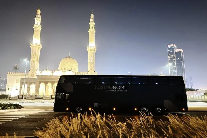 Dubai: Luxury Fine Dining Bus Tour with BUSTRONOME