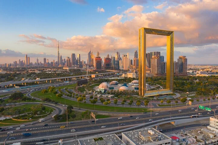 Dubai Magical Day & Night Tour In A Private Vehicle