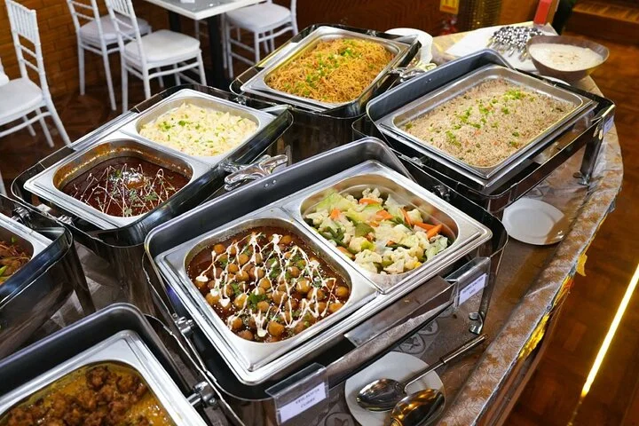 Dubai Marina Cruise with Jack Sparrow Floating Restaurant