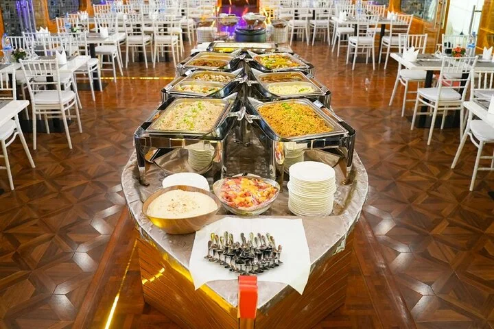 Dubai Marina Cruise with Jack Sparrow Floating Restaurant