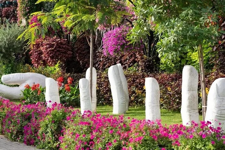 Dubai Miracle Garden Entry Tickets with Optional Transportation