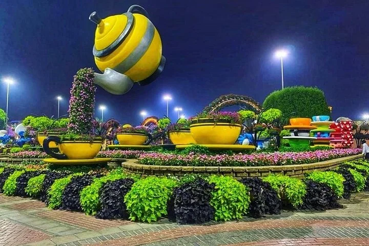 Dubai Miracle Garden Entry Tickets with Optional Transportation
