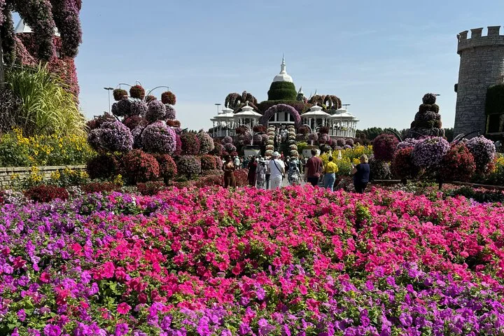 Dubai Miracle Garden Tour with Return Transfer