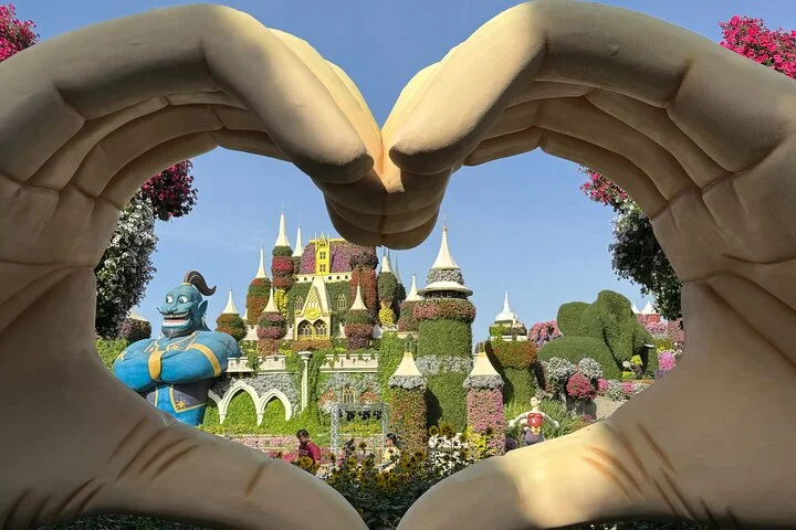 Dubai Miracle Garden Tour with Return Transfer