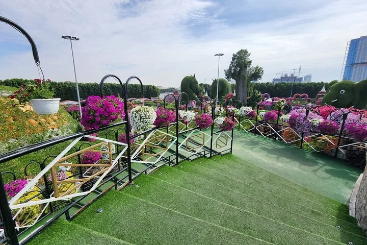 Dubai Miracle Garden with Private Transfers
