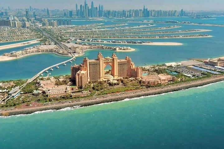 Dubai Modern City Private Tour with Palm Jumeirah & Marina Walk