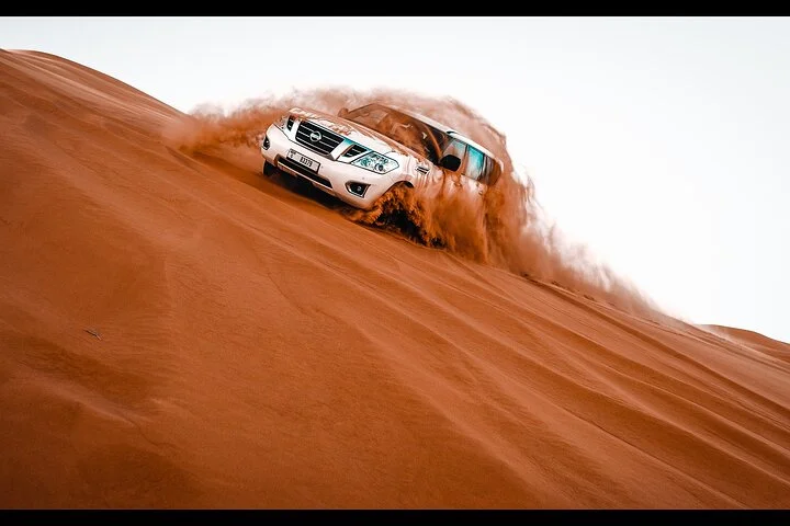 Dubai: Morning Desert Safari With Camel Farm Visit & Refreshment