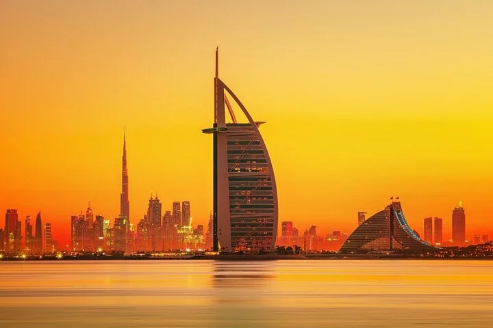 Dubai Night Stopover Layover & Transit Tour + Airport Transfers