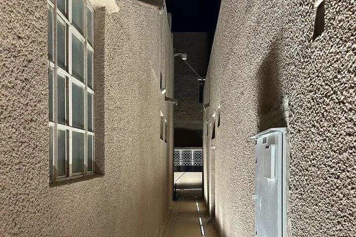 Dubai Old Town Walking Tour with Abra & Traditional Souks