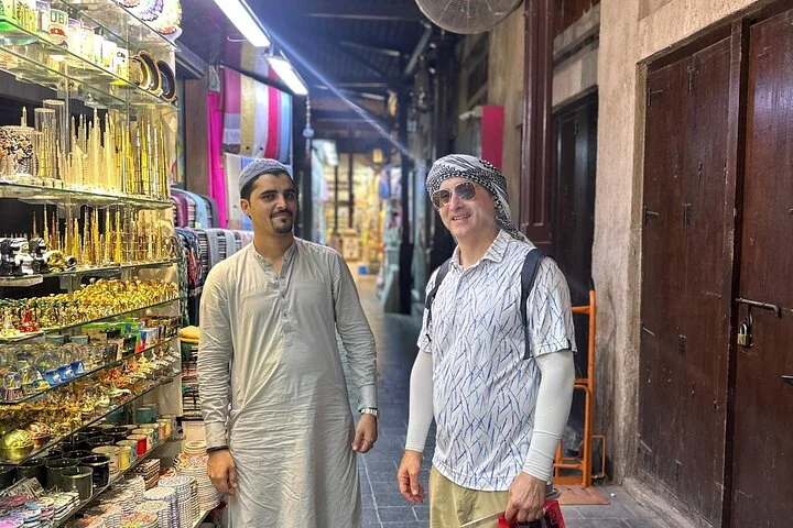 Dubai Old Town Walking Tour with Street Food Tastings