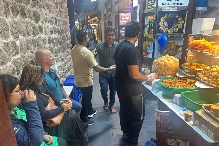 Dubai Old Town Walking Tour with Street Food Tastings