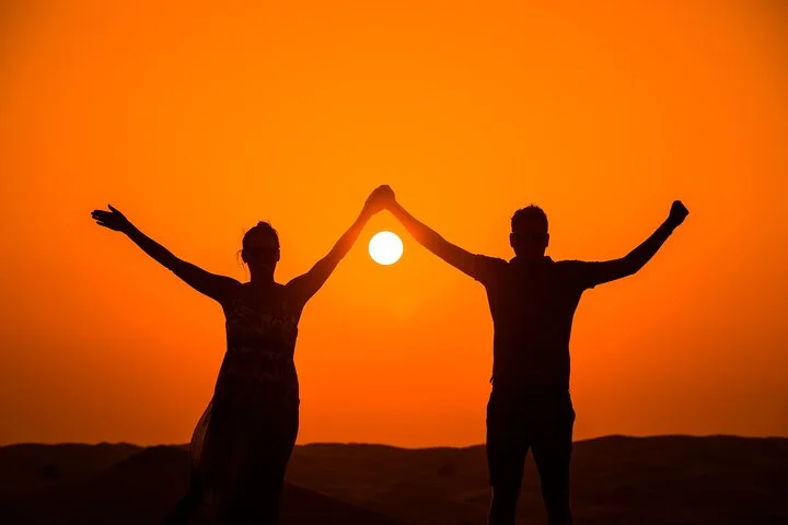 Dubai Premium Red Dunes Safari, Camels & 5* BBQ at Al Khayma Camp