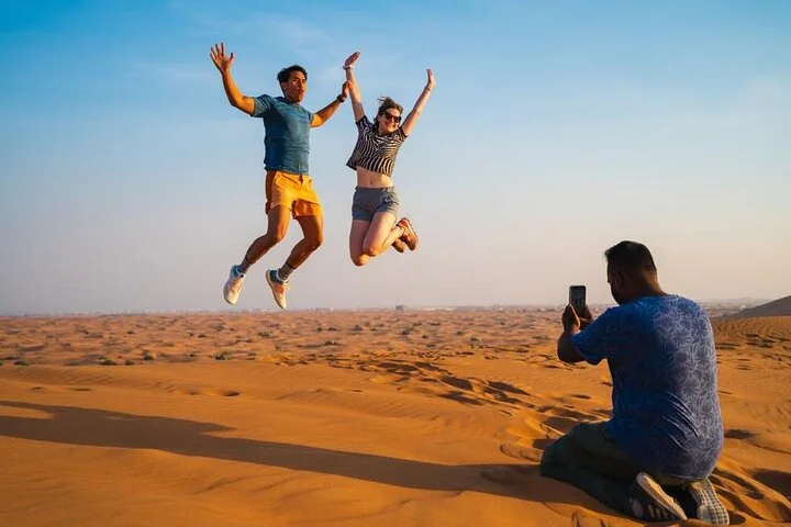 Dubai Premium Sunset Red Dune Desert Safari with BBQ & Lives how