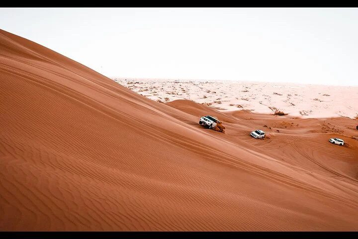 Dubai Premium Sunset Red Dune Desert Safari with BBQ & Lives how