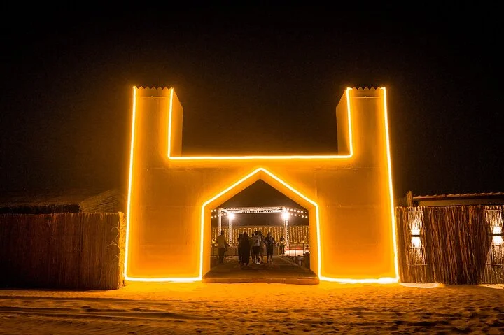 Dubai Premium Sunset Red Dune Desert Safari with BBQ & Lives how