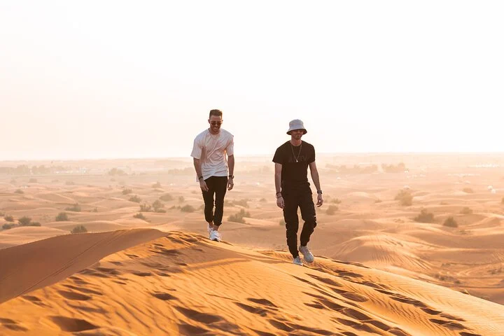 Dubai Premium Sunset Red Dune Desert Safari with BBQ & Lives how