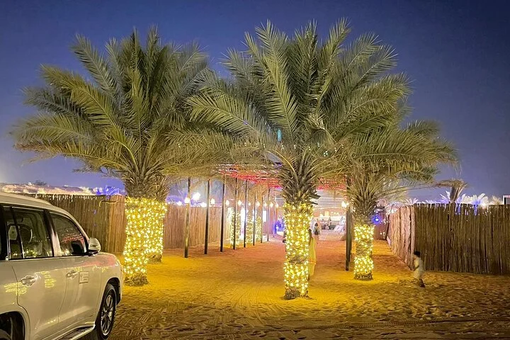 Dubai Premium Sunset Red Dune Desert Safari with BBQ & Lives how