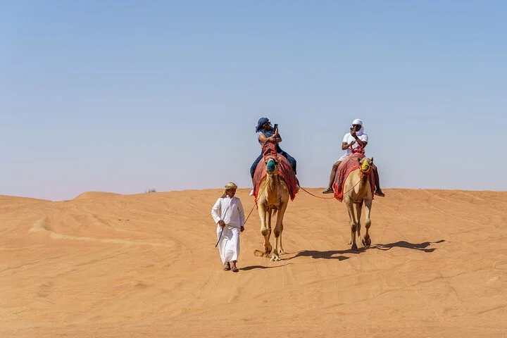 Dubai Premium Sunset Red Dune Desert Safari with BBQ & Lives how