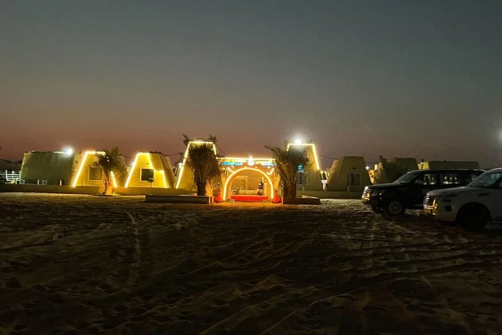 Dubai Premium Sunset Red Dune Desert Safari with BBQ & Lives how