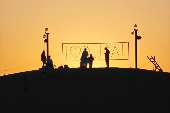 Dubai Premium Sunset Red Dune Desert Safari with BBQ & Lives how