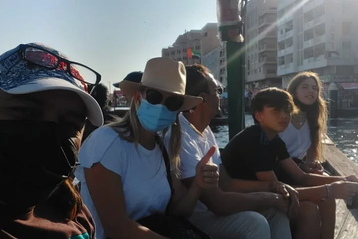 Dubai Private Layover Tour with Round-Trip Airport Transfers