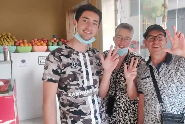 Dubai Private Layover Tour with Round-Trip Airport Transfers