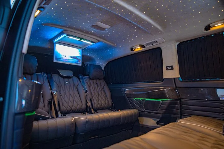 Dubai Private Transfer in VAN Falcon Edition