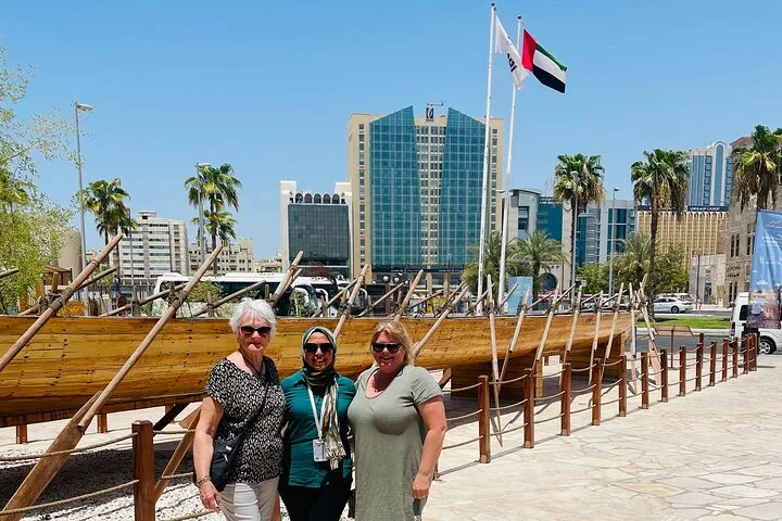 Dubai Private walking Tour Highlights & Hidden Gems