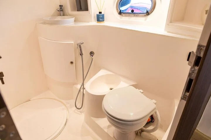 Dubai Private Yacht Cruise boat tour with Optional BBQ