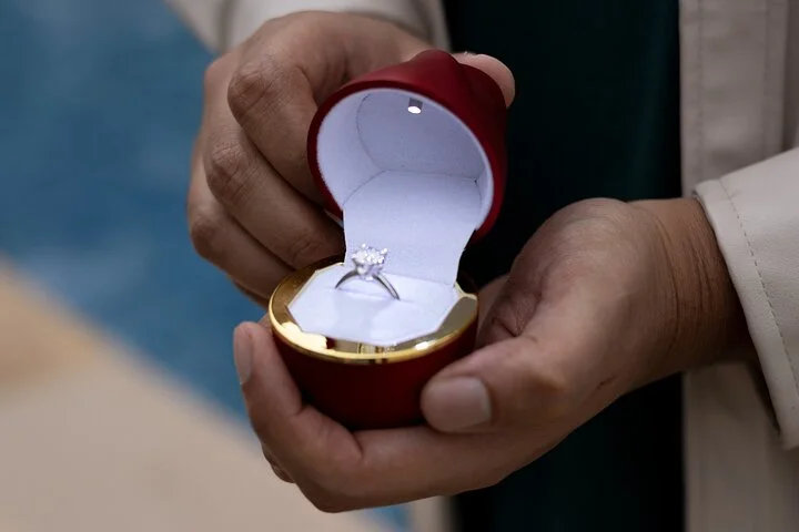 Dubai Proposal Photoshoot