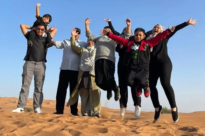 Dubai Red Dune Desert Safari with Dinner, Live show and much more
