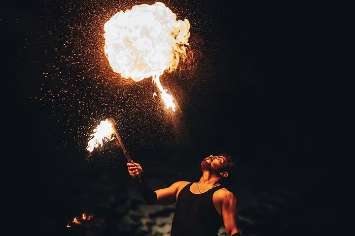 Dubai Red Dune Desert Safari with Dinner, Live show and much more