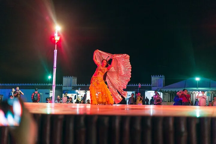 Dubai: Red Dune Safari, Quad Bike, Camel & BBQ