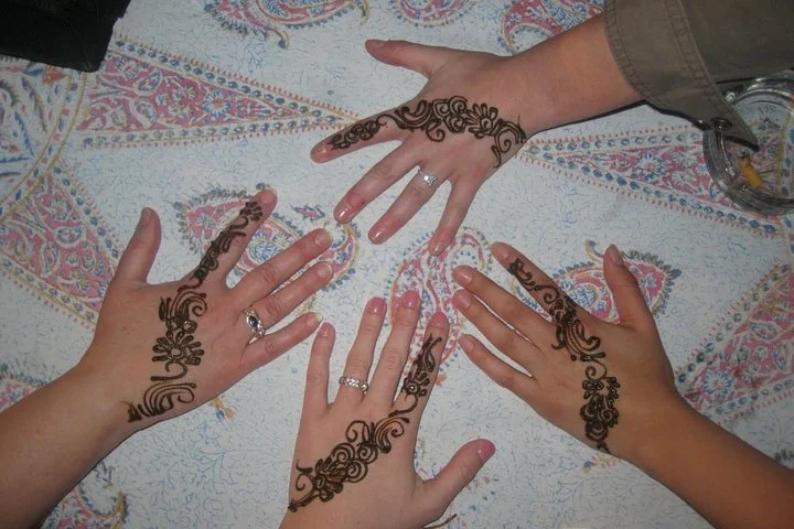 Dubai: Red Dunes Safari, Quad, Camel, Dune Bash, BBQ & Shows