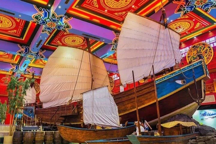 Dubai: Shopping Tour to Ibn Battuta Mall