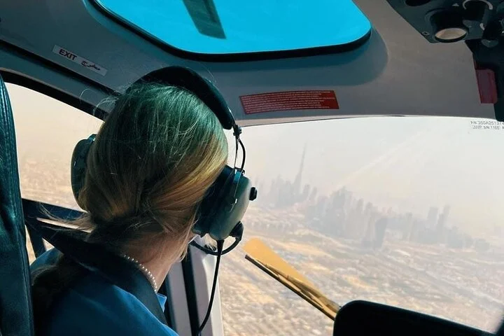 Dubai: Sightseeing from the Sky – Helicopter Tour 17 Minutes