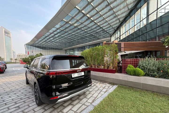 Dubai to Abu Dhabi Private Transfer – One Way & Return