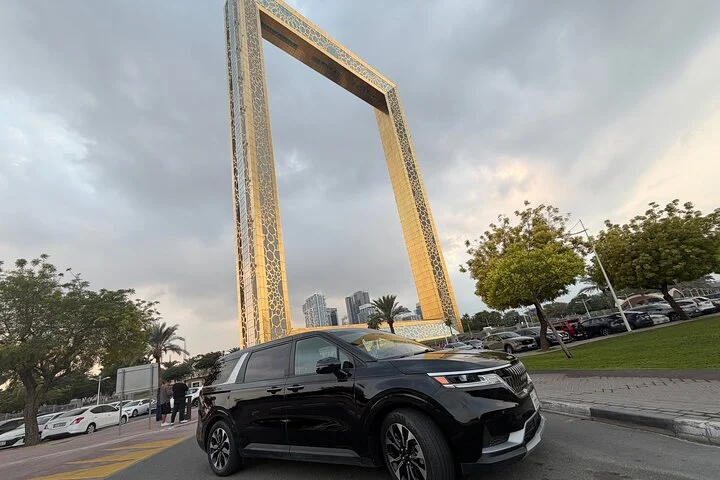 Dubai to Abu Dhabi Private Transfer – One Way & Return