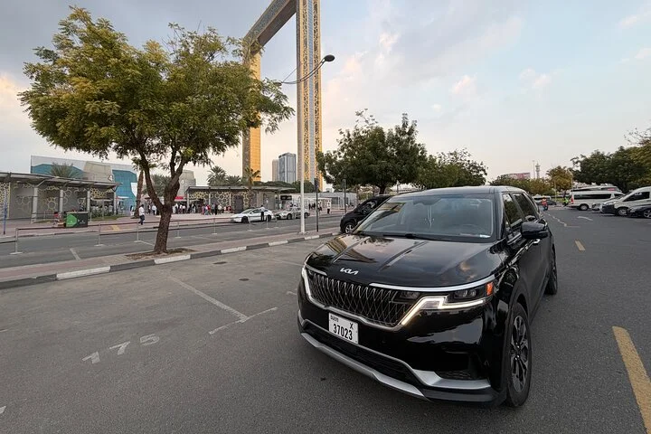 Dubai to Abu Dhabi Private Transfer – One Way & Return