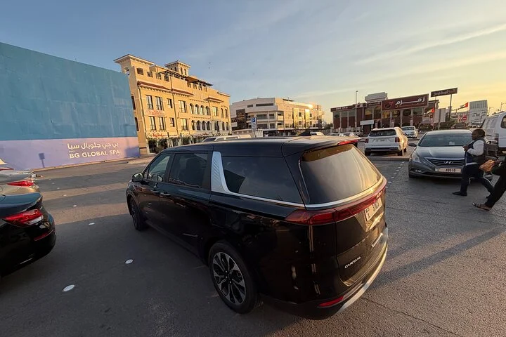 Dubai to Abu Dhabi Private Transfer – One Way & Return